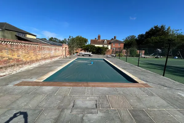 Pool 4 - Picture 10