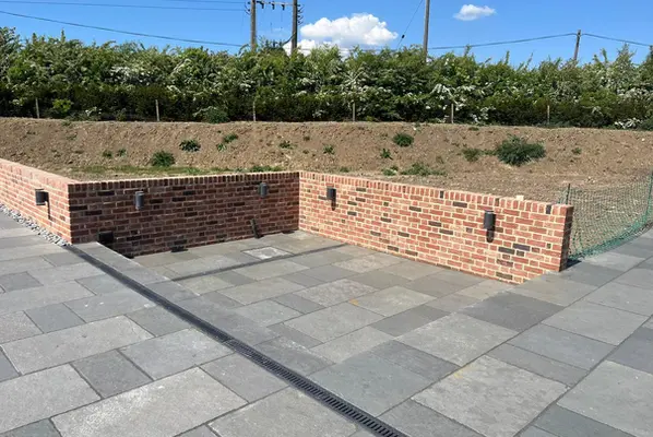 Pool 5 - Picture 20