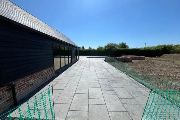 Pool 5 - Picture 22