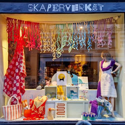 73766102-6574-42C4-9AA4-43C6024D88C7