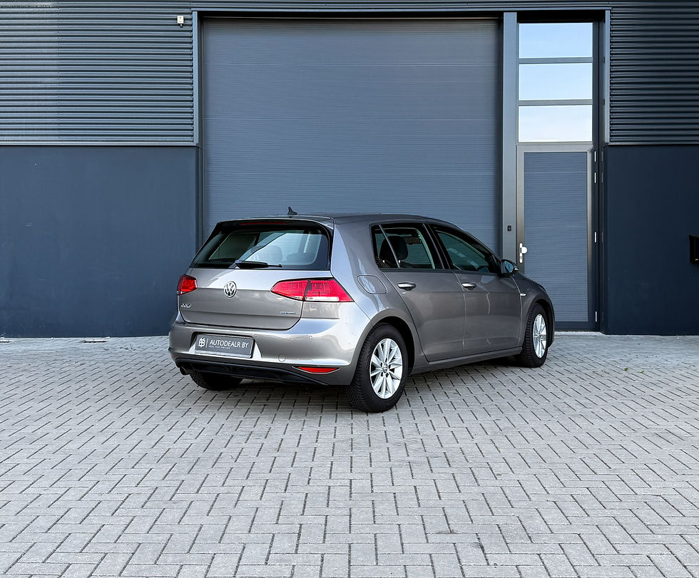 Thumbnail: Volkswagen Golf 7 BlueMotion 1.6 TDI | Nieuwstaat | 1e Eigenaar | Airco | Trekha