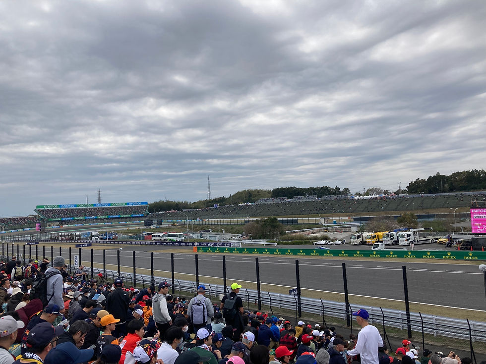 Photo prise en mars 2026 par un membre de l'équipe AYUMI Voyage lors d'une course au circuit Suzuka.