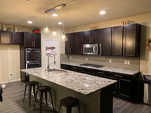 67781838_652198911858409_629778775675188