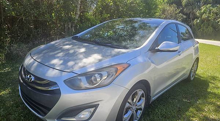 Hyundai Elantra.jpg