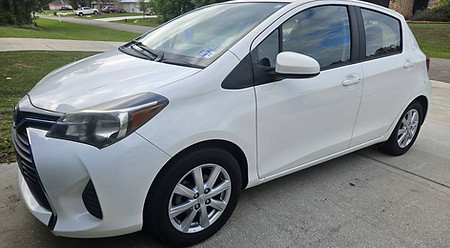 Toyota Yaris.jpg