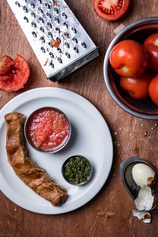 חומוס אסלי דרורים