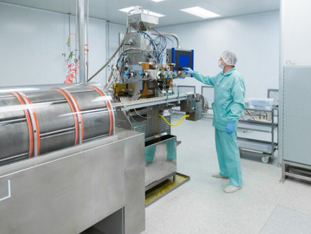7 Common Challenges in High Volume Injection Molding and Solutions