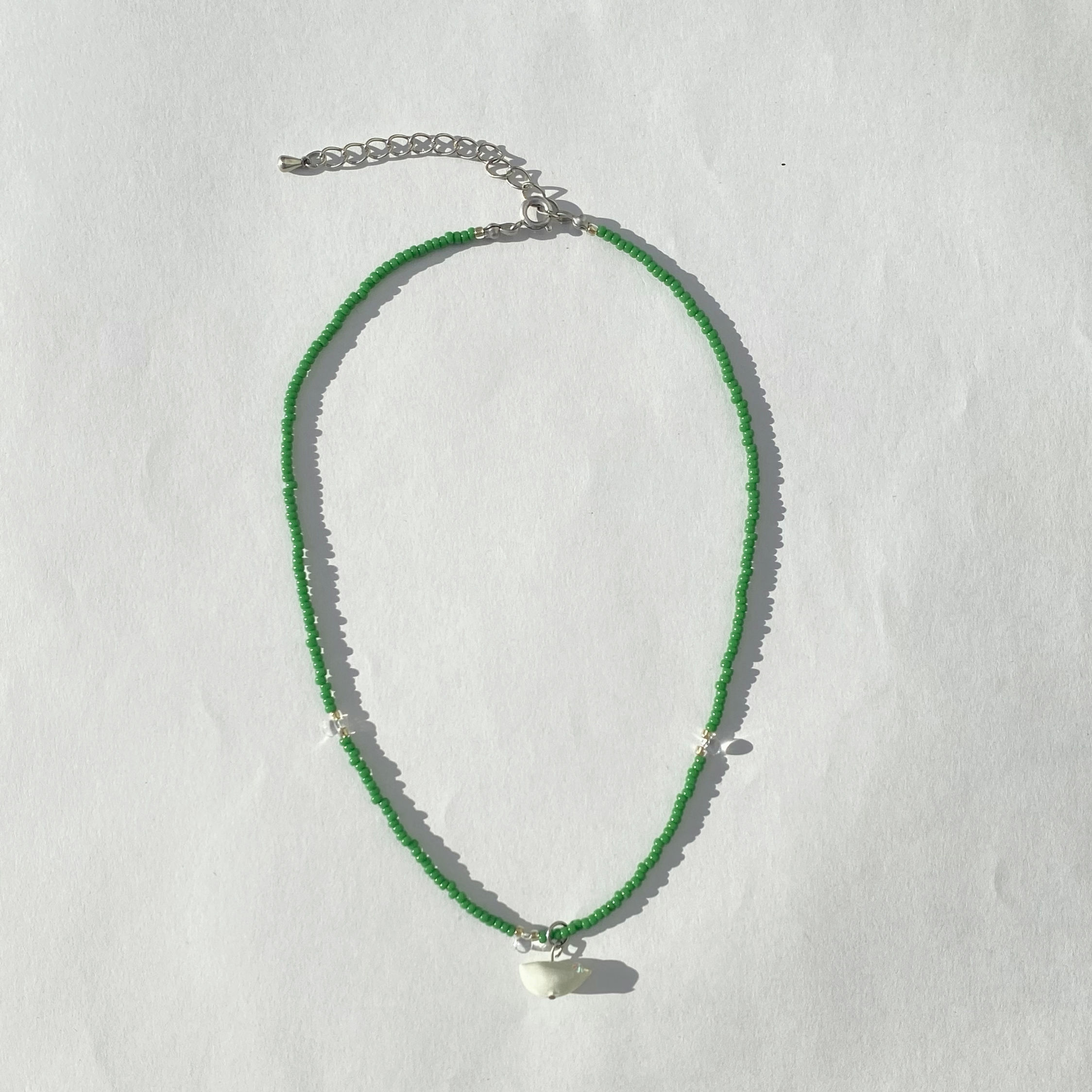 とりのみどりのチョーカー