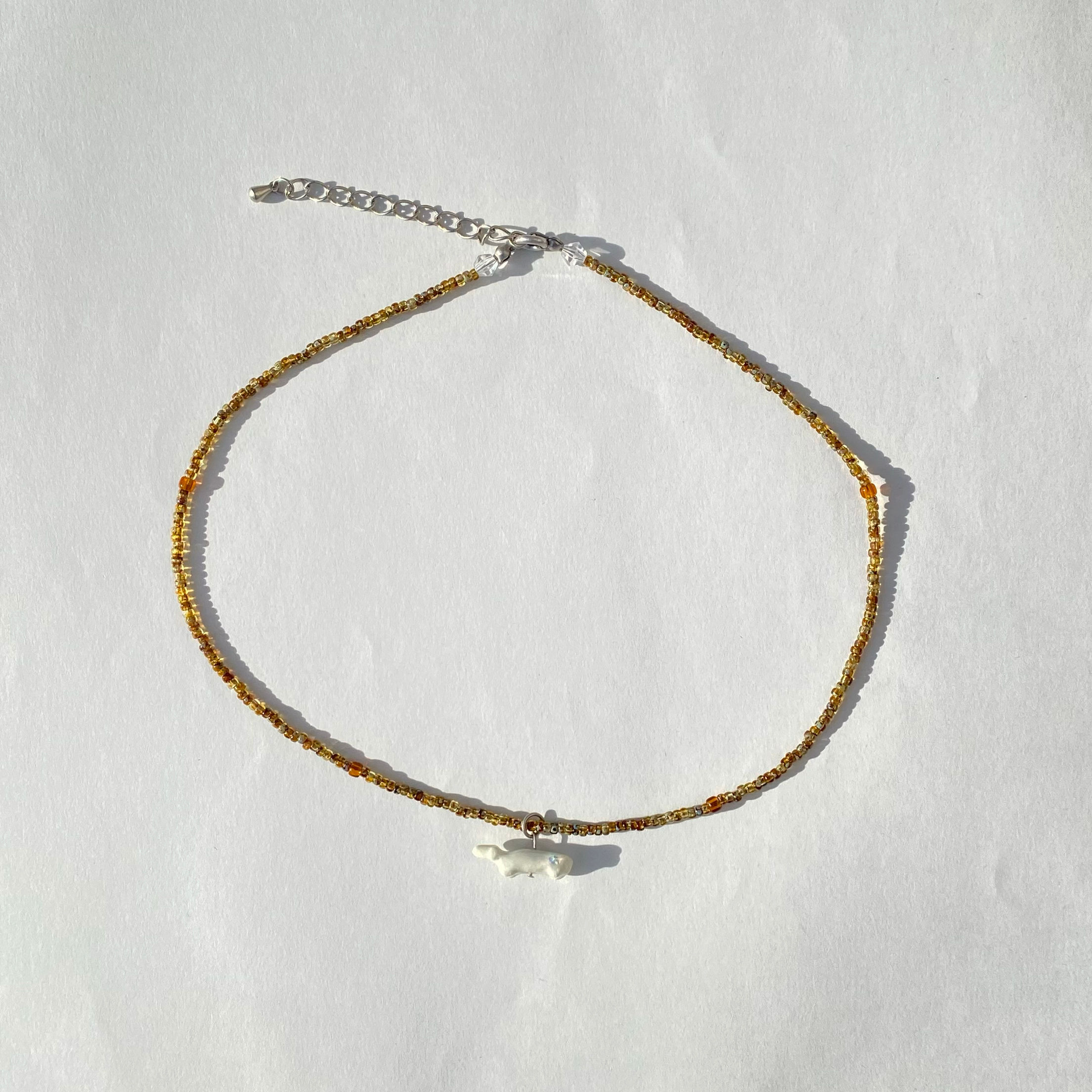 ダックスフンドのシックなチョーカー