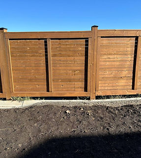 horizontal fence1.jpg