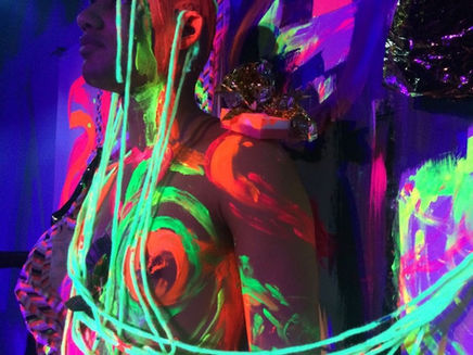 Donnerwetter day (ft. Sophie Vermeulen)