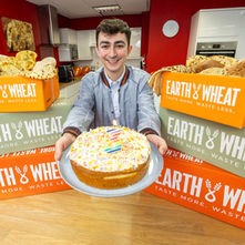 FLIPPIN’ ECK: EX-STUDENT ‘SAVES’ OVER ONE MILLION PANCAKES FROM BEING BINNED