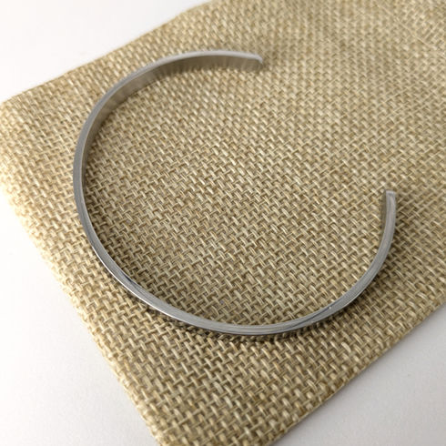 cuff manžeta narukvica od nehrđajućeg čelika na juti