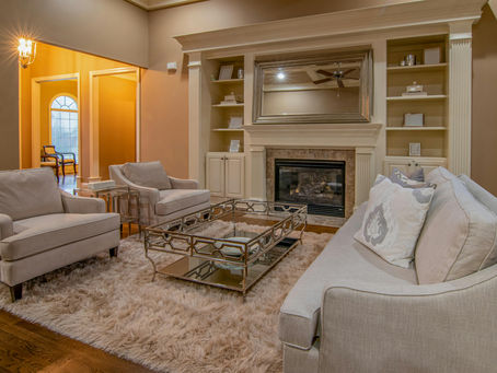 How to Choose the Right Texture for Your Flooring: Types and Considerations