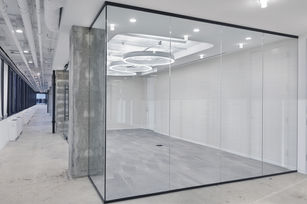 Spec Suite 840 -Conference Room