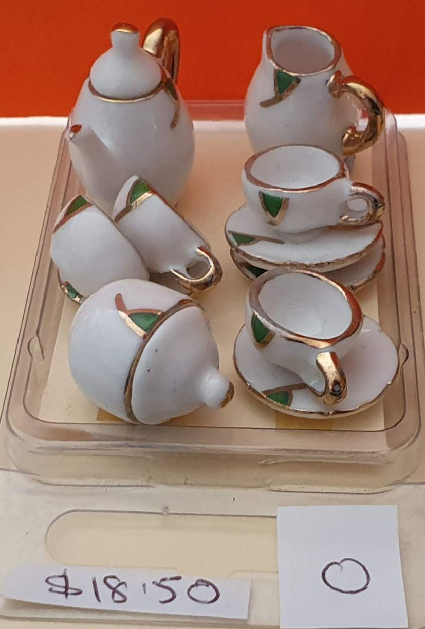 T Set "O" $18.50
