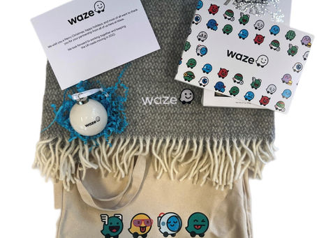 WAZE – Christmas Gift Set