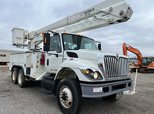 2011 7400 International Bucket Truck