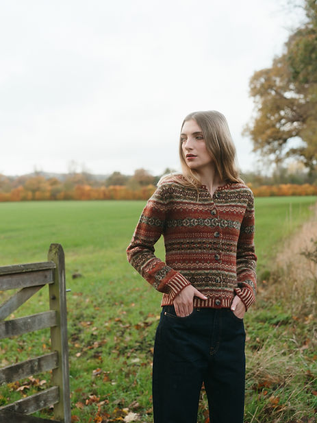 C4199 - Westray Cardigan - Ferris - 3 - ERIBE.jpg