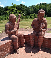 Joe and Odell Statue.jpg