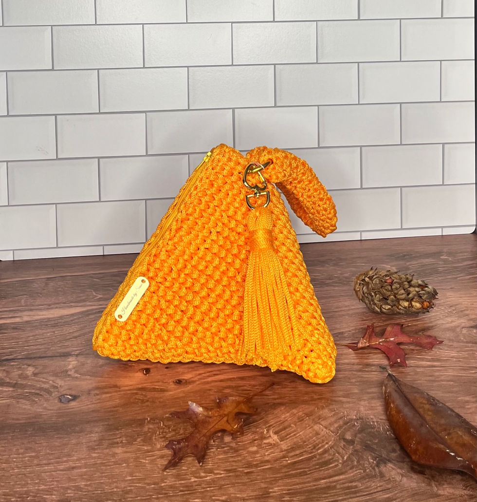 Thumbnail: TriangL Purse - Mustard Yellow