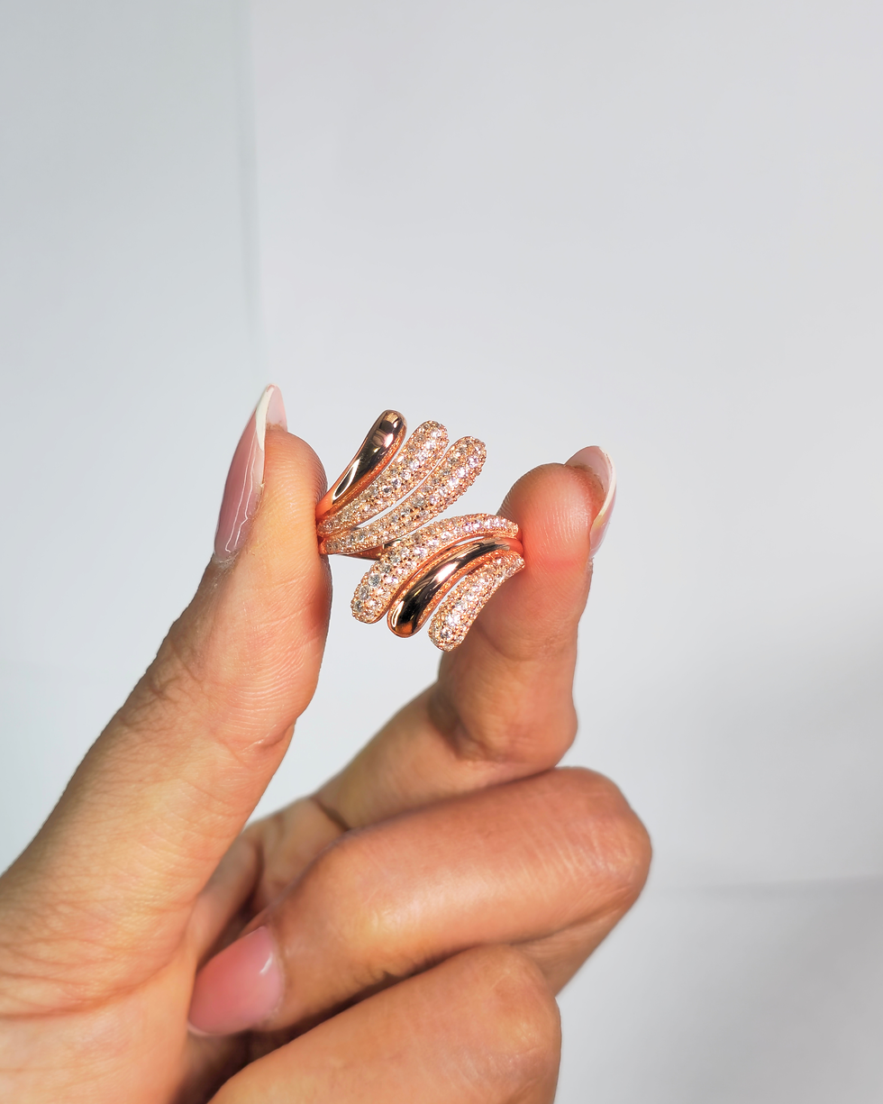 Thumbnail: Angel Wing Silver Diamond Ring