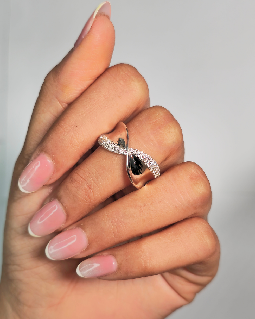 Thumbnail: Bowtique Charm Silver Diamond Ring