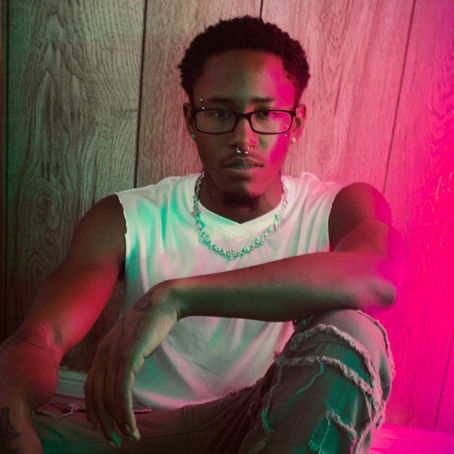 "Breaking into the Music Scene: A Spotlight on Upcoming Artist Royce Jakobs"..