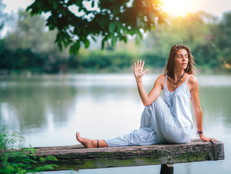 Detox Your Mind: 5 Yoga Practices to Clear Mental Clutter and Find Clarity