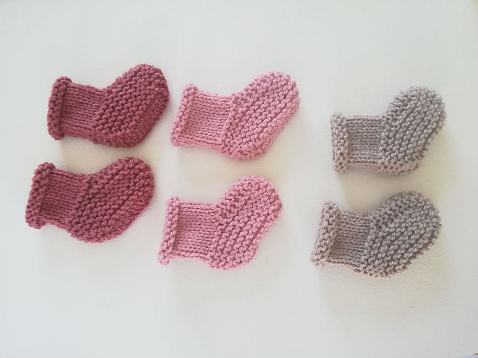 Miniature : Chaussons bébé tricot, naissance / 3 mois, doux et confortables, option