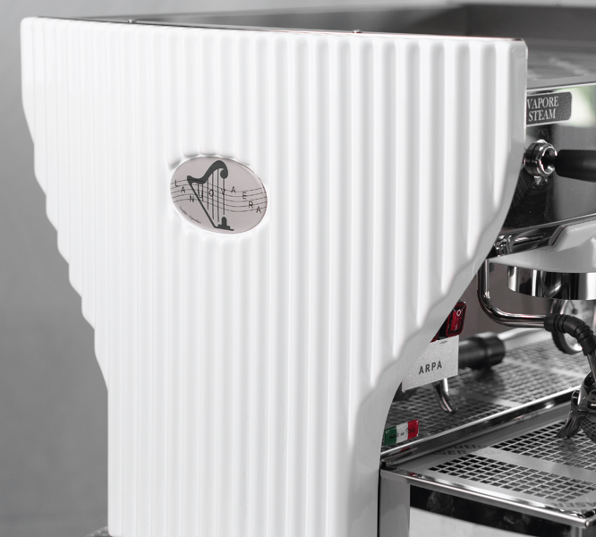 ภาพขนาดย่อ: La Nuova Era Arpa Lux ll 2G