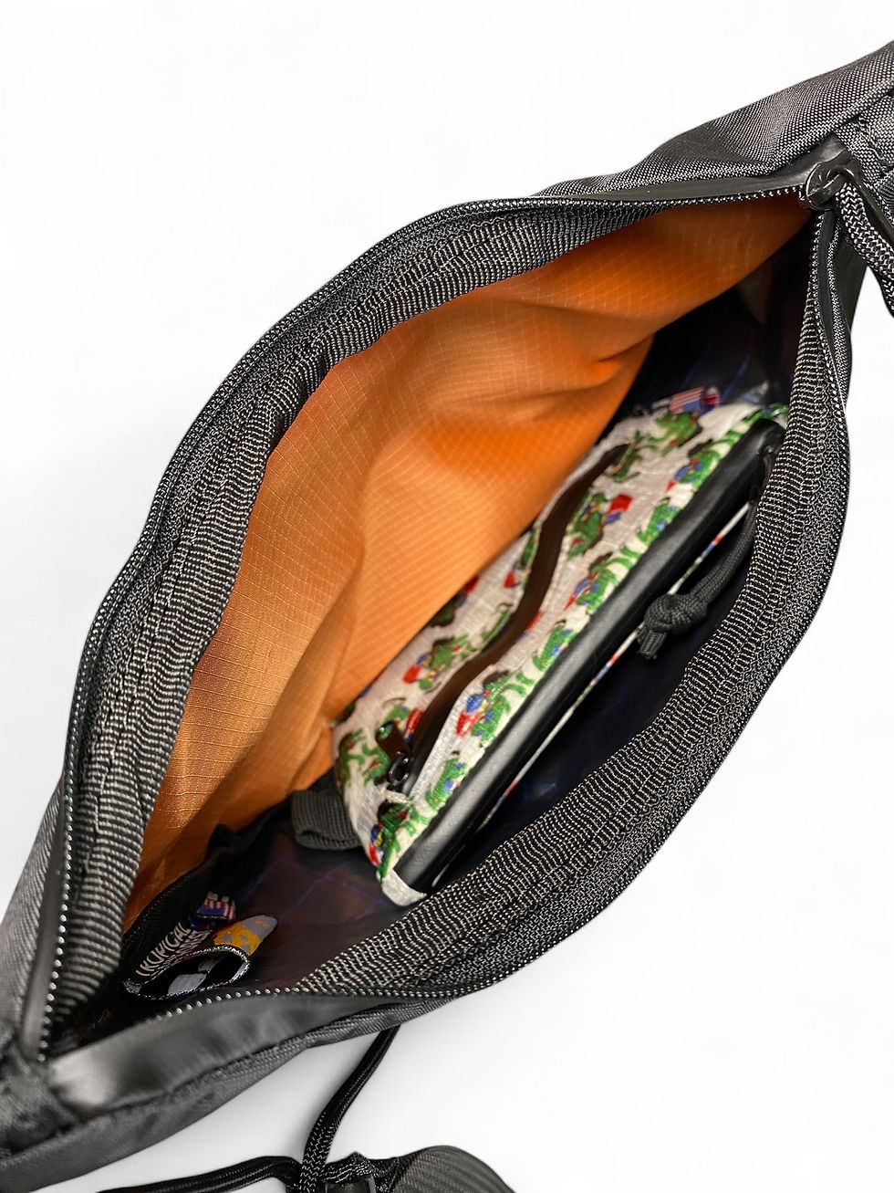 Thumbnail: Moon sacoche