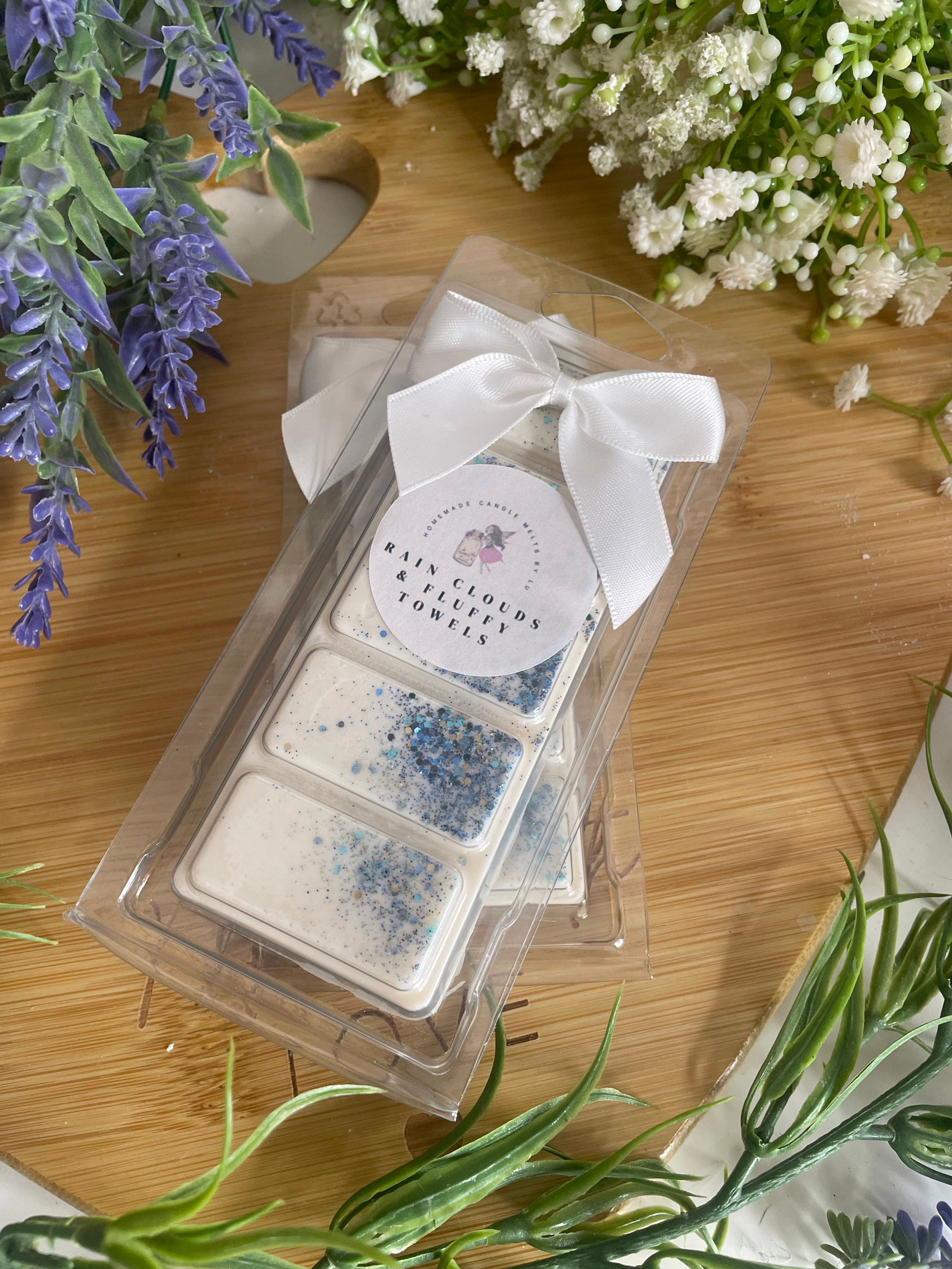 Rain Clouds & Fluffy Towels Scented Snap Bar