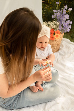 Photographe professionnelle famille Vosges, moment de complicité