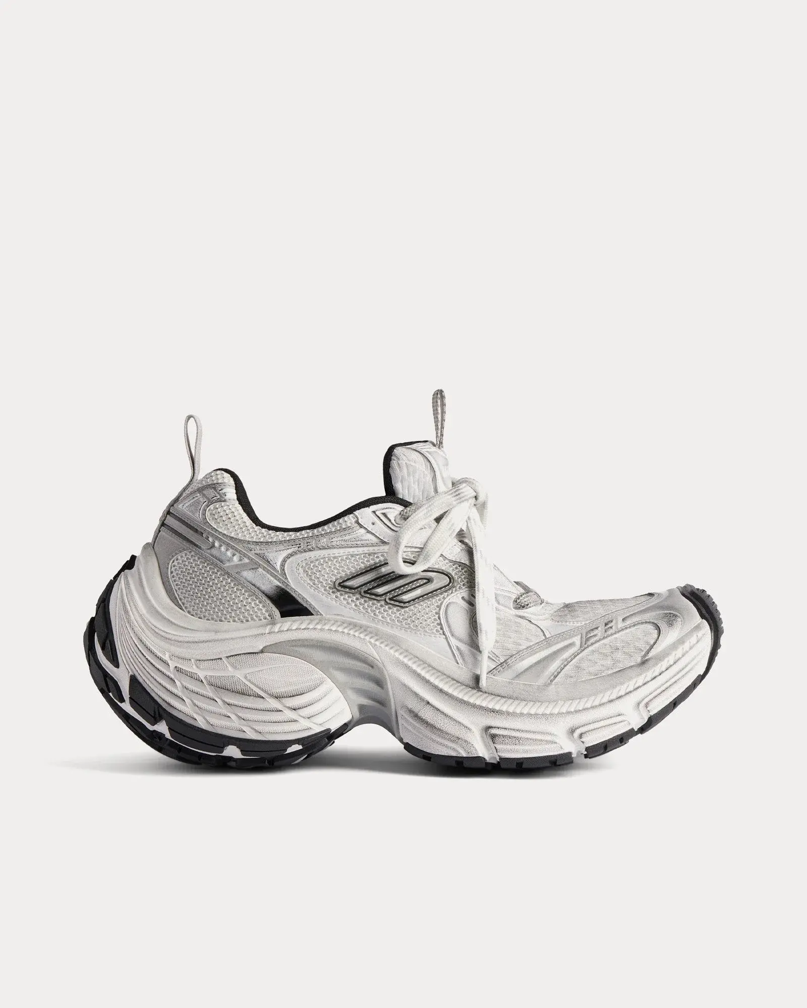 10XL Sneaker Sliver