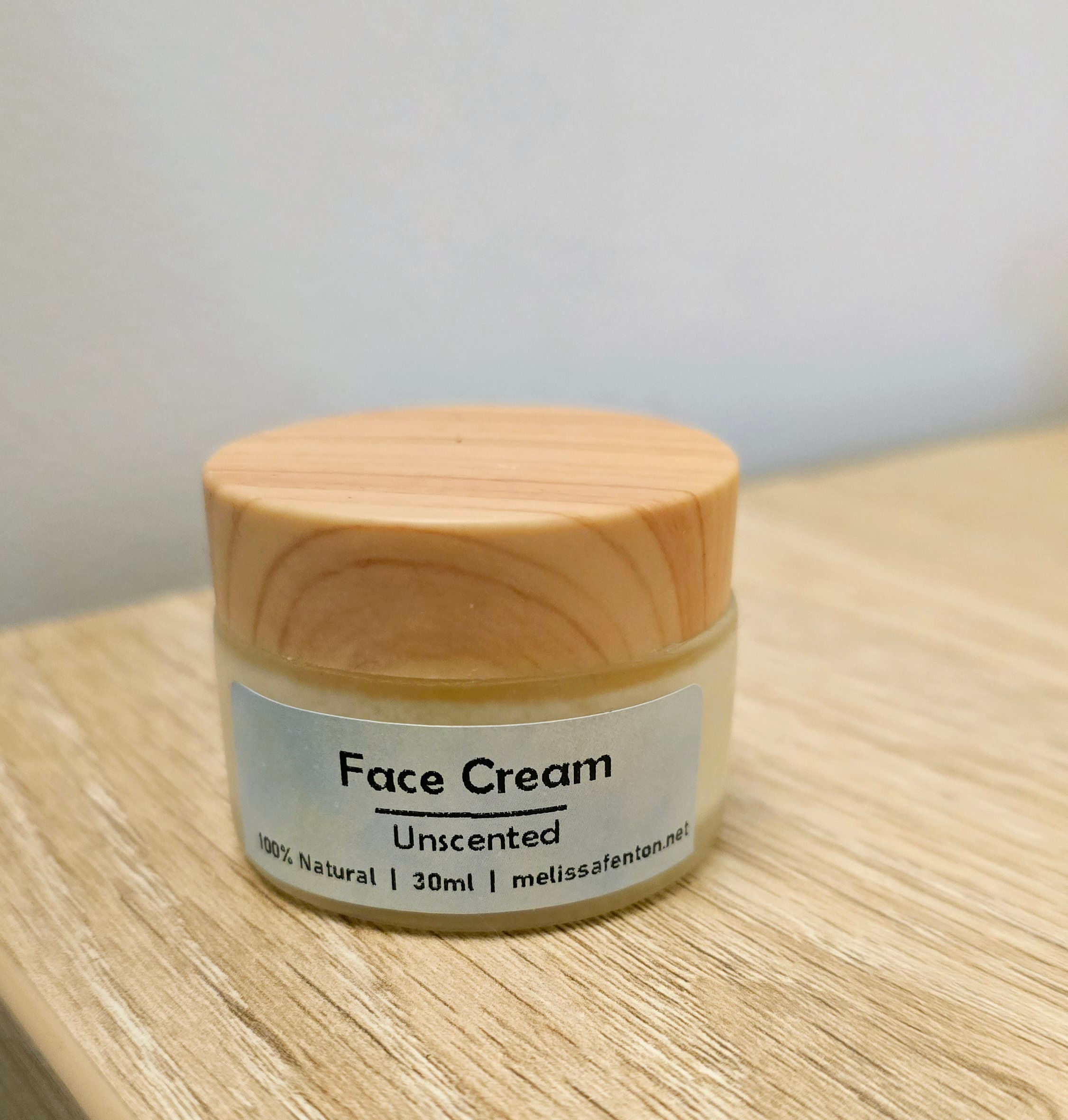 Aloe Vera Face Cream Moisturiser - Sensitive (Unscented)