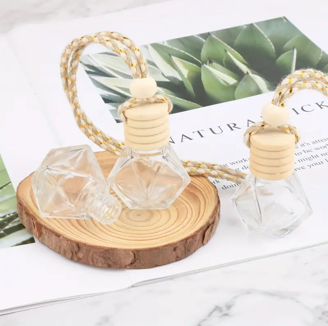 Hanging Car Aromatherapy Diffuser - Refillable 