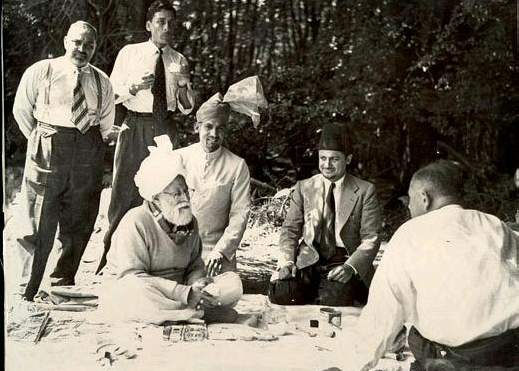 Khalifatul Masih II 21