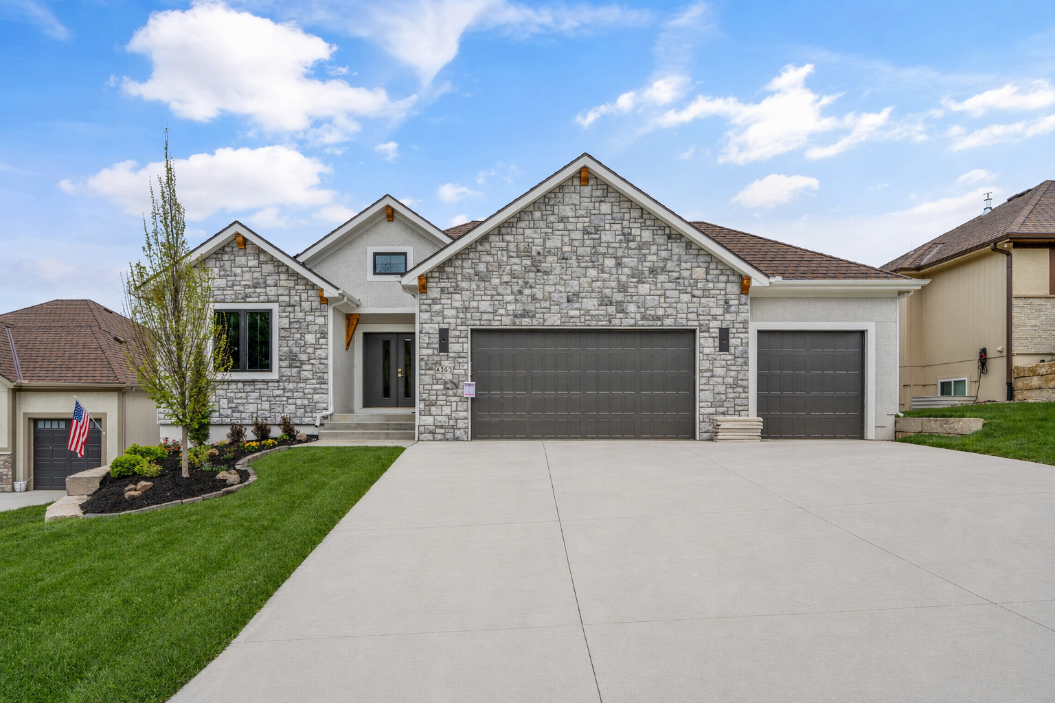 Lariat II (Lot 382)