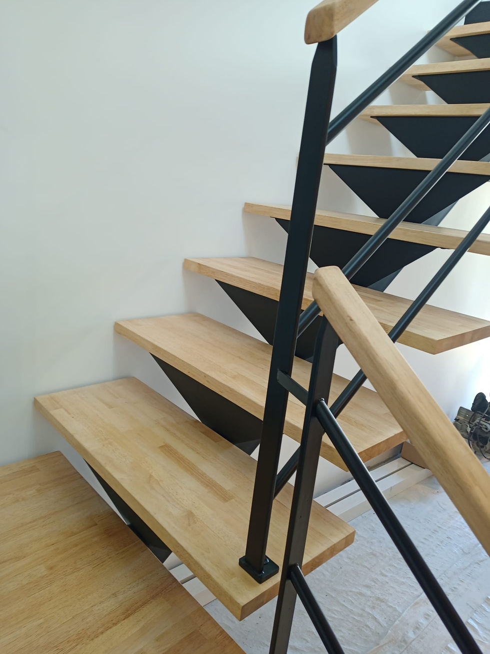 Escalier garde corps en métal Rennes Saint-Malo Ille et Vilaine 35