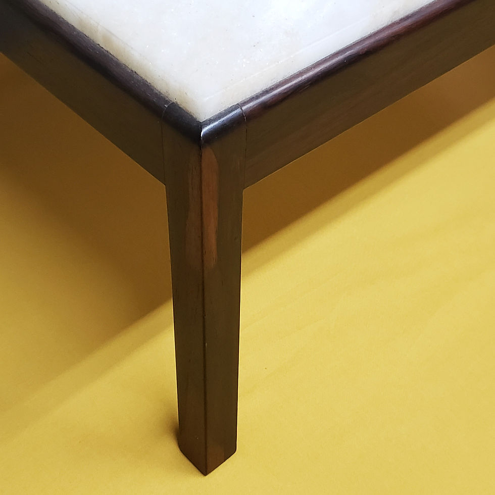 Miniatura: MESA DE JACARANDÁ COM TAMPO DE MÁRMORE