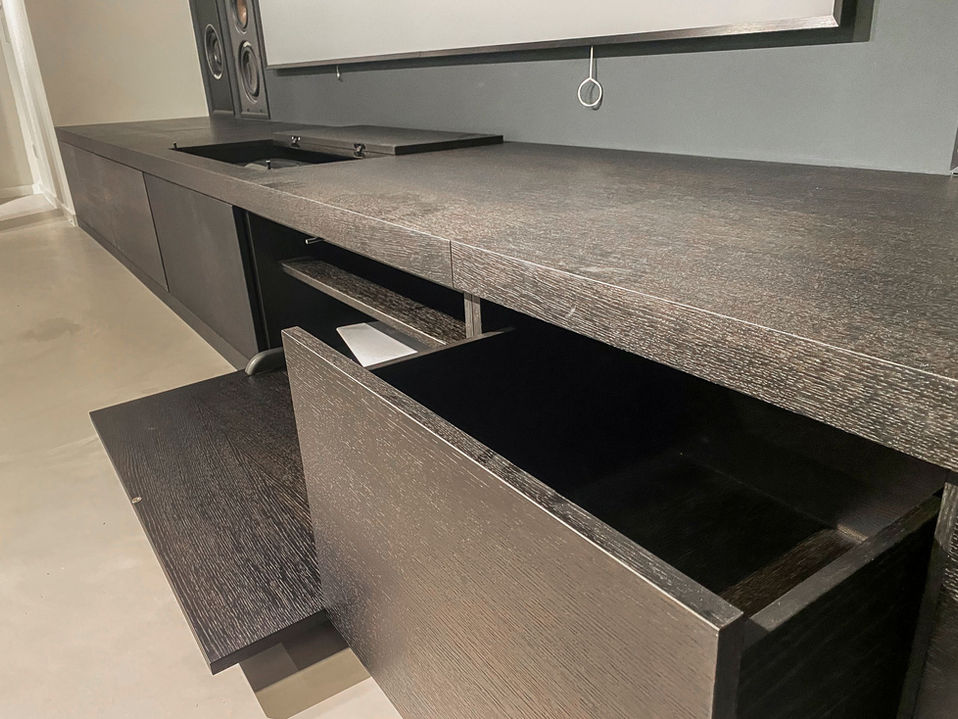 Holzhochzwei_Referenz08_04, Möbelbau Sonderanfertigung, Heimkino