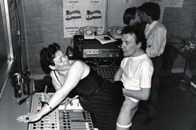 100 ans de bonheur sur les ondes