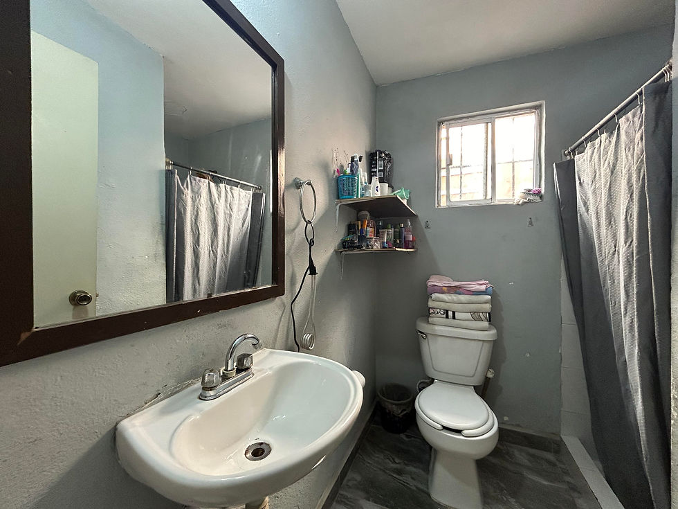 Miniatura: Casa en Urbi Villa del Prado 2, Tijuana | 1 habitación - $1,250,000