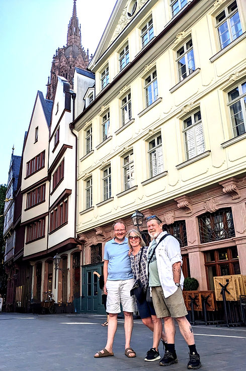 Tour Group New Old City Frankfurt