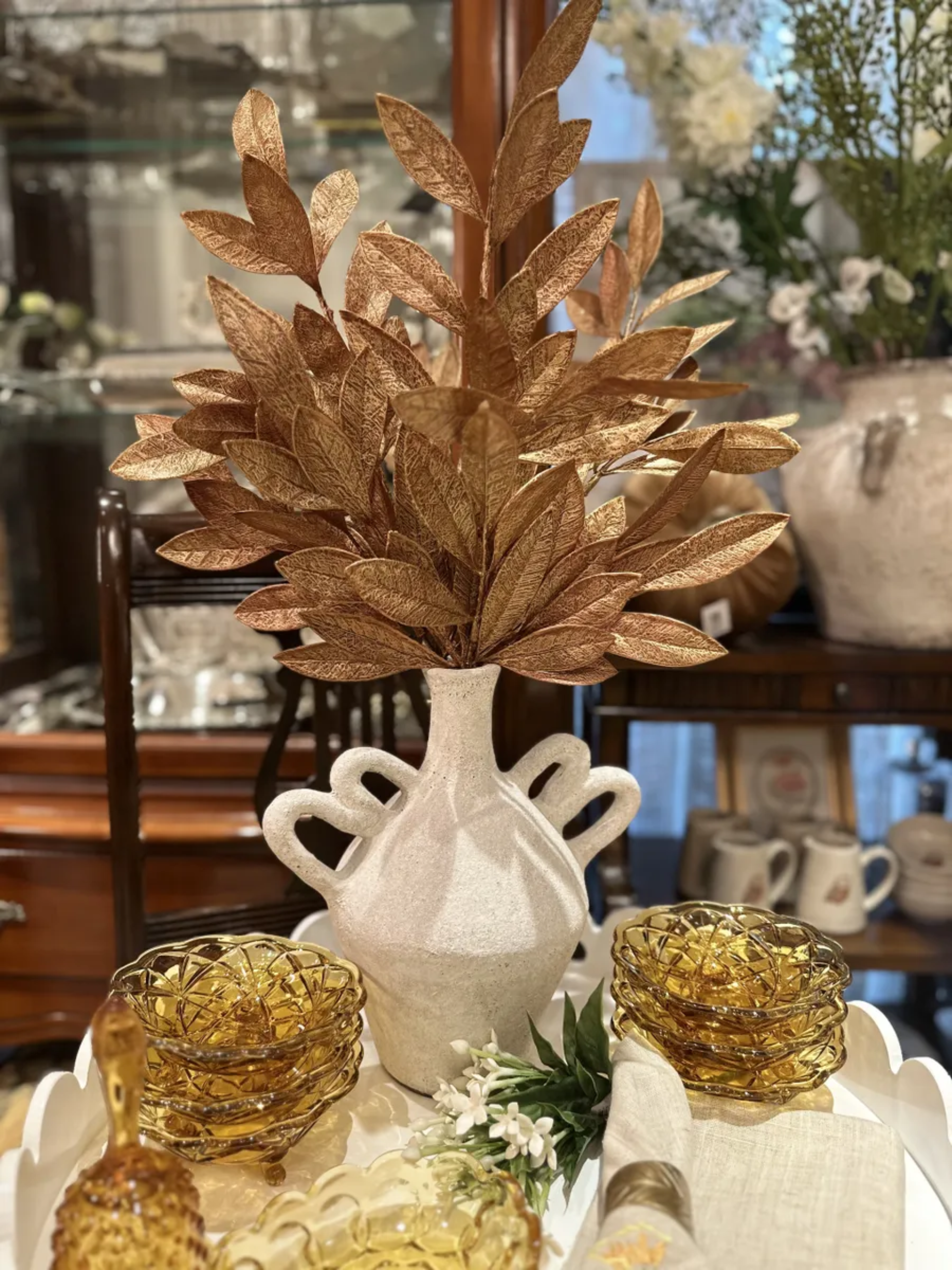 Painted Bay Leaf 20.5″ Spray – Red/Gold