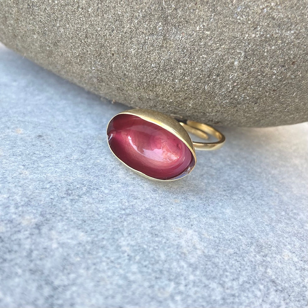 APPLE RED SMALL PISTACHIO RING