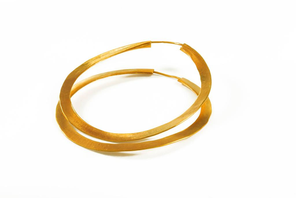FINE GOLD HOOPS