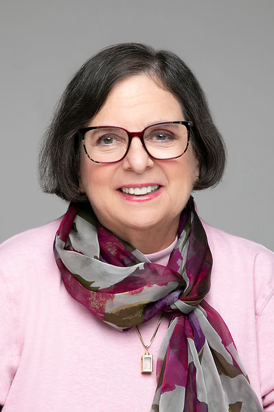 Dana Yaffee-006_Crop.jpg