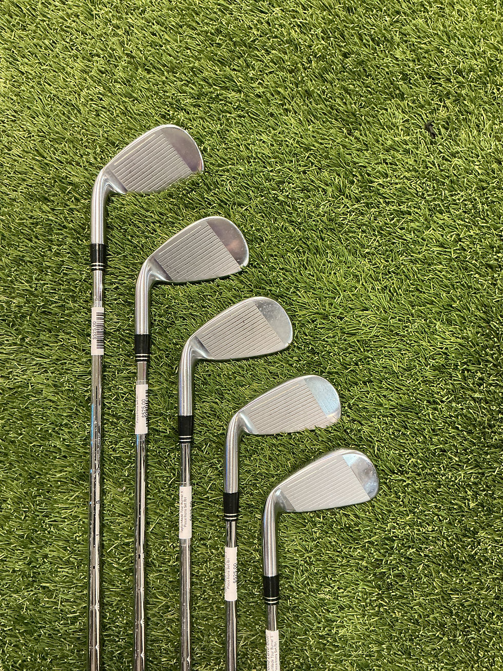 Thumbnail: TaylorMade Tour Burner 5 Piece Iron Set RH